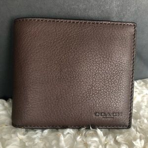 NWT Compact ID Wallet